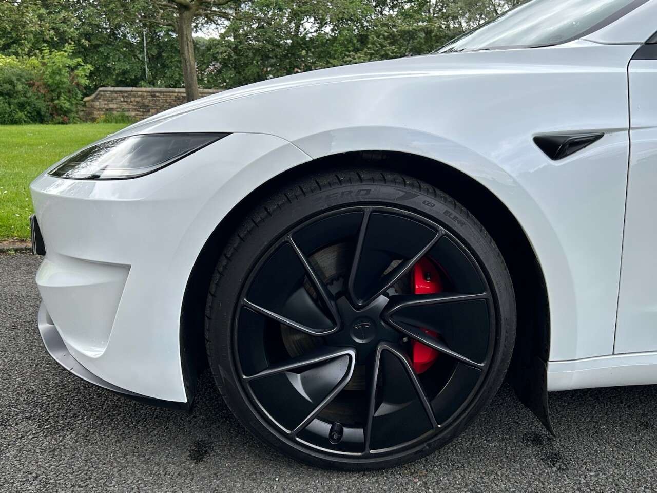 2025 TESLA MODEL 3 2025 TESLA MODEL 3