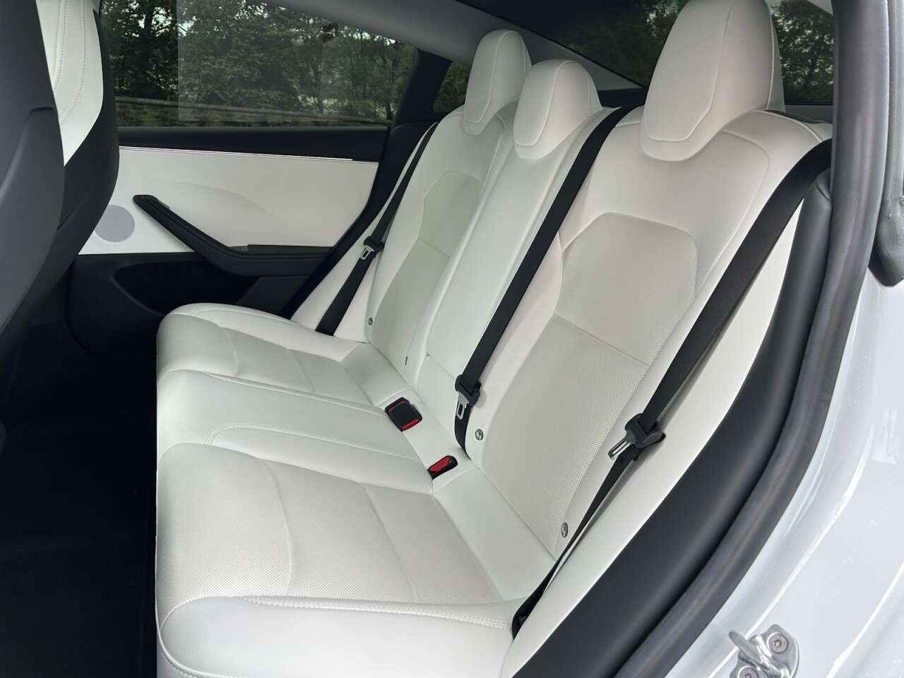 2025 TESLA MODEL 3 2025 TESLA MODEL 3