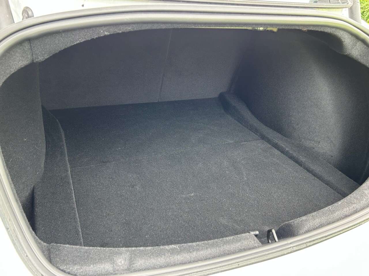 2025 TESLA MODEL 3 2025 TESLA MODEL 3