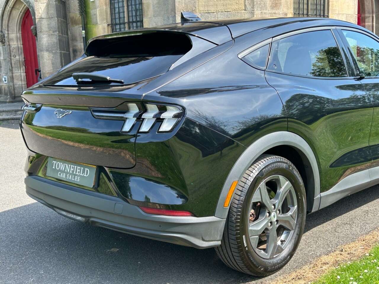 2022 FORD MUSTANG MACH-E 2022 FORD MUSTANG MACH-E