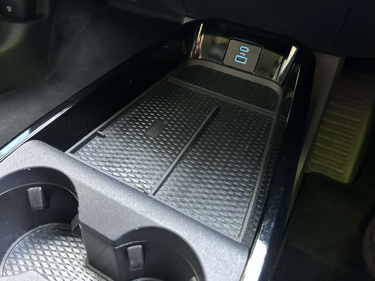 2022 FORD MUSTANG MACH-E 2022 FORD MUSTANG MACH-E