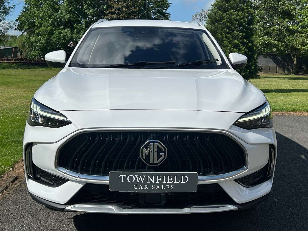A 2024 MG MG HS 1.5 T-GDI Trophy SUV 5dr Petrol DCT Euro 6 (s/s) (162 ps) REVERSE CAM+POWER A 2024 MG MG HS 1.5 T-GDI Trophy SUV 5dr Petrol DCT Euro 6 (s/s) (162 ps) REVERSE CAM+POWER