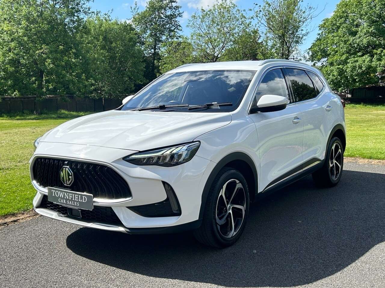 A 2024 MG MG HS 1.5 T-GDI Trophy SUV 5dr Petrol DCT Euro 6 (s/s) (162 ps) REVERSE CAM+POWER A 2024 MG MG HS 1.5 T-GDI Trophy SUV 5dr Petrol DCT Euro 6 (s/s) (162 ps) REVERSE CAM+POWER