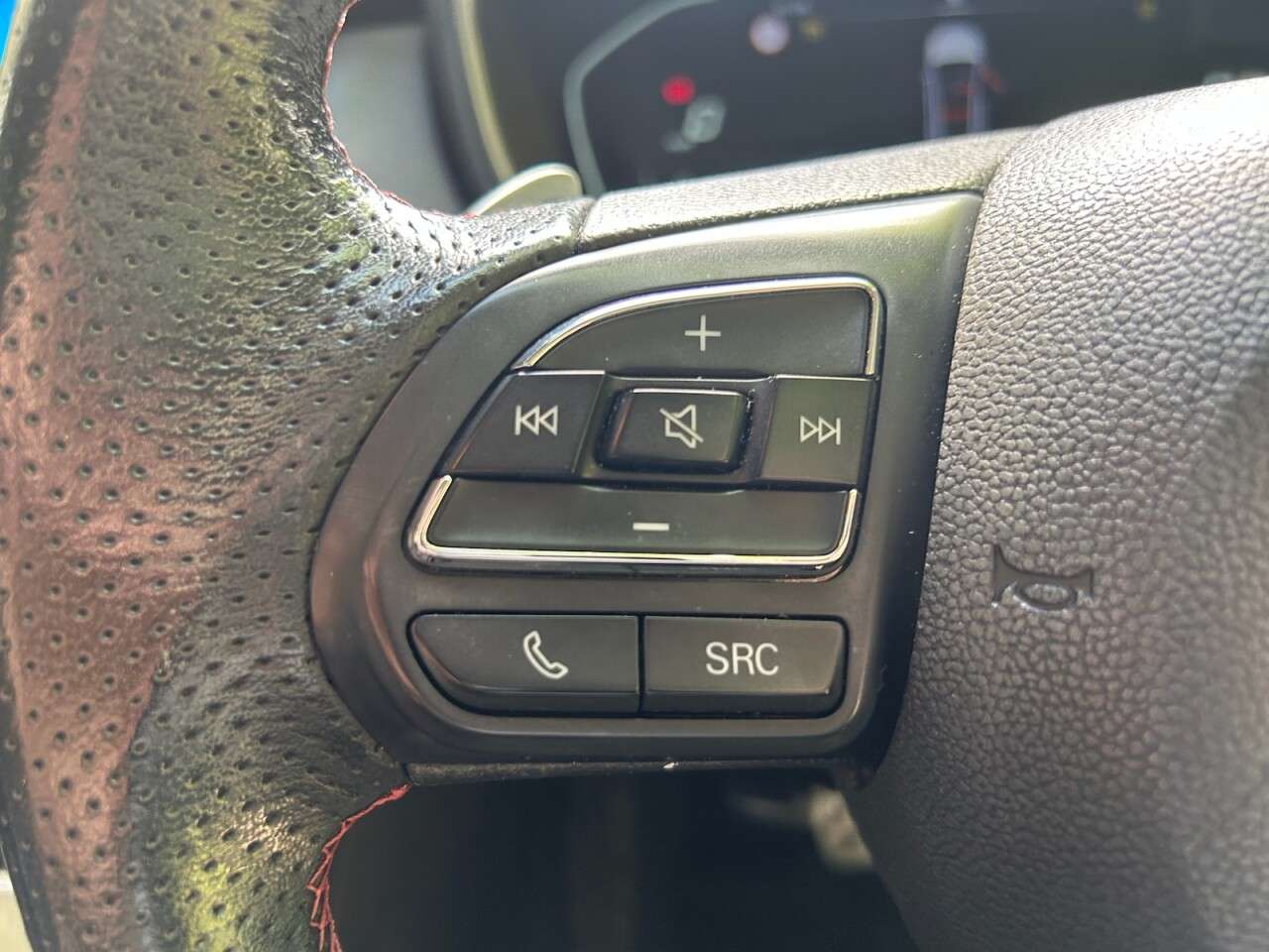 2024 MG MG HS 2024 MG MG HS