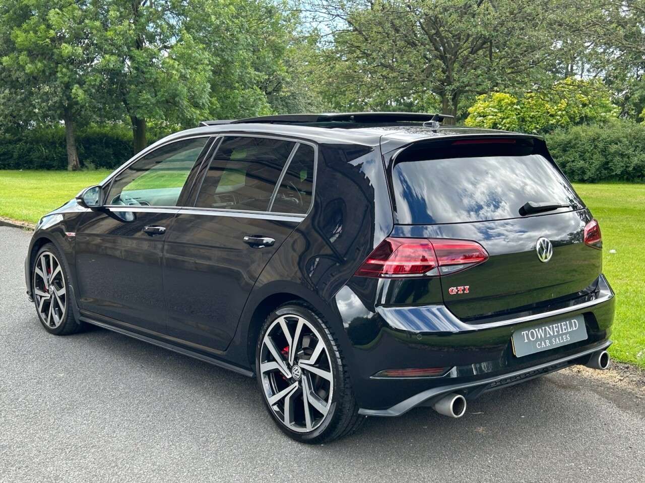 2018 VOLKSWAGEN GOLF 2018 VOLKSWAGEN GOLF