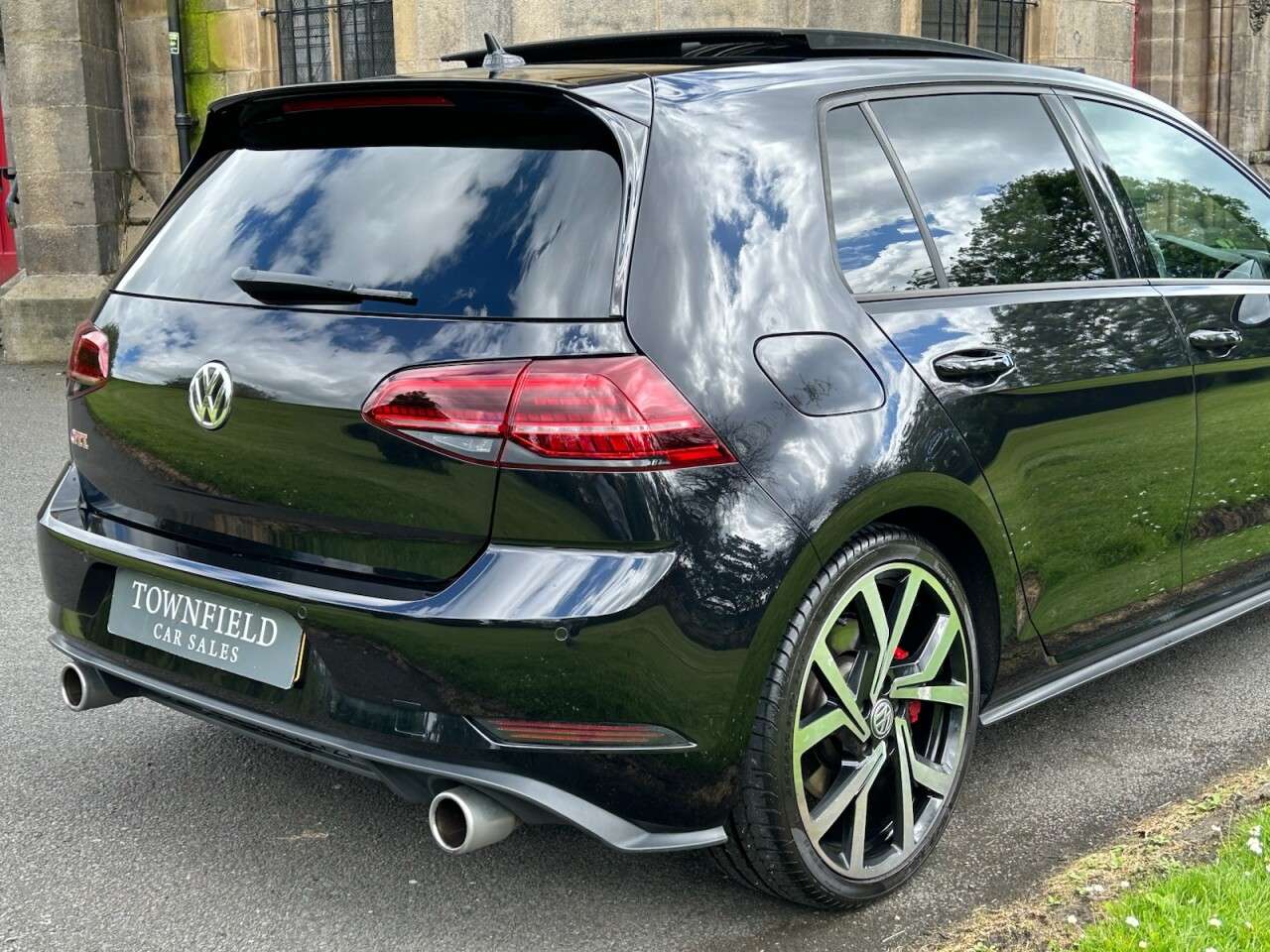 2018 VOLKSWAGEN GOLF 2018 VOLKSWAGEN GOLF