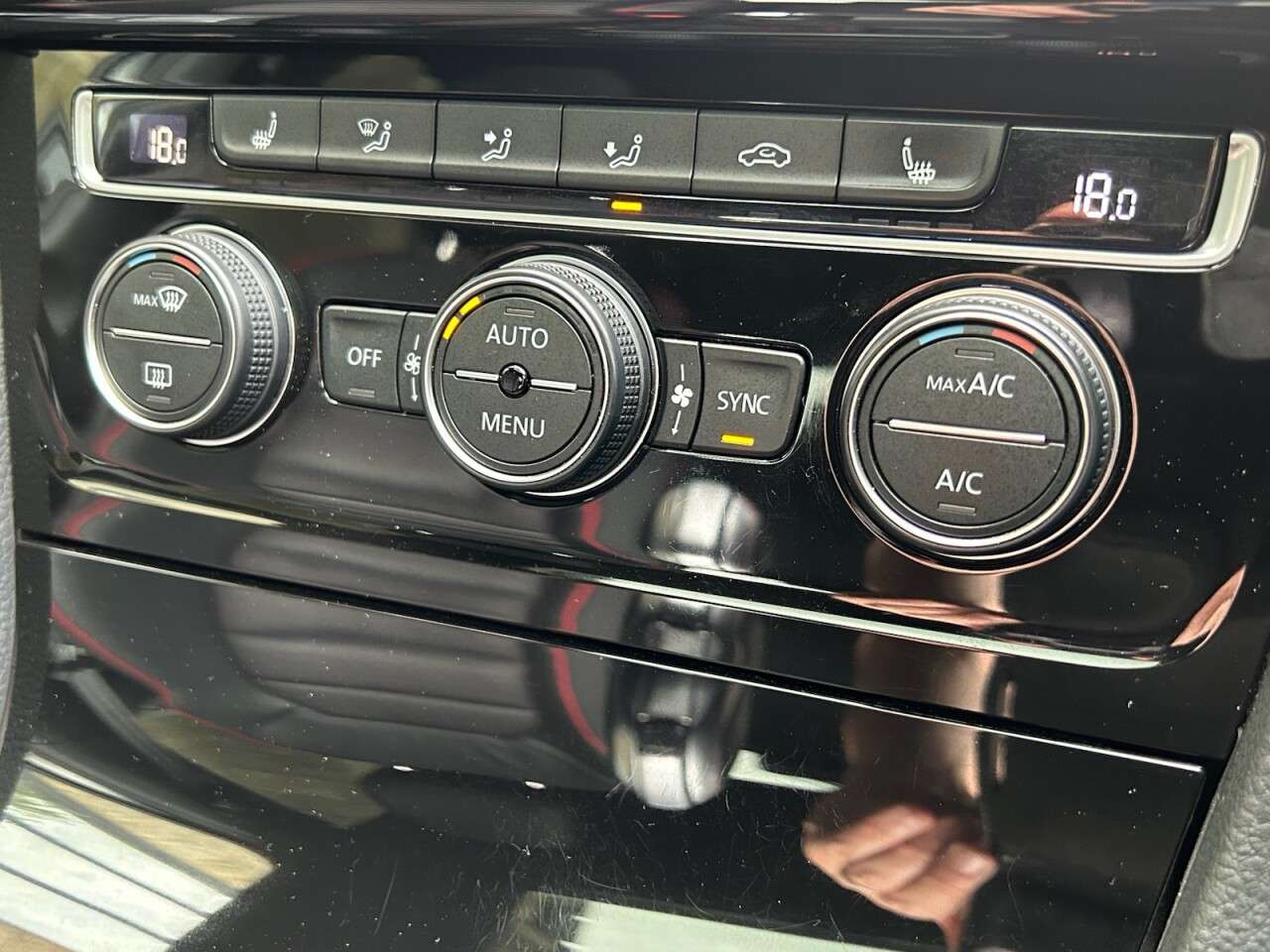 2018 VOLKSWAGEN GOLF 2018 VOLKSWAGEN GOLF