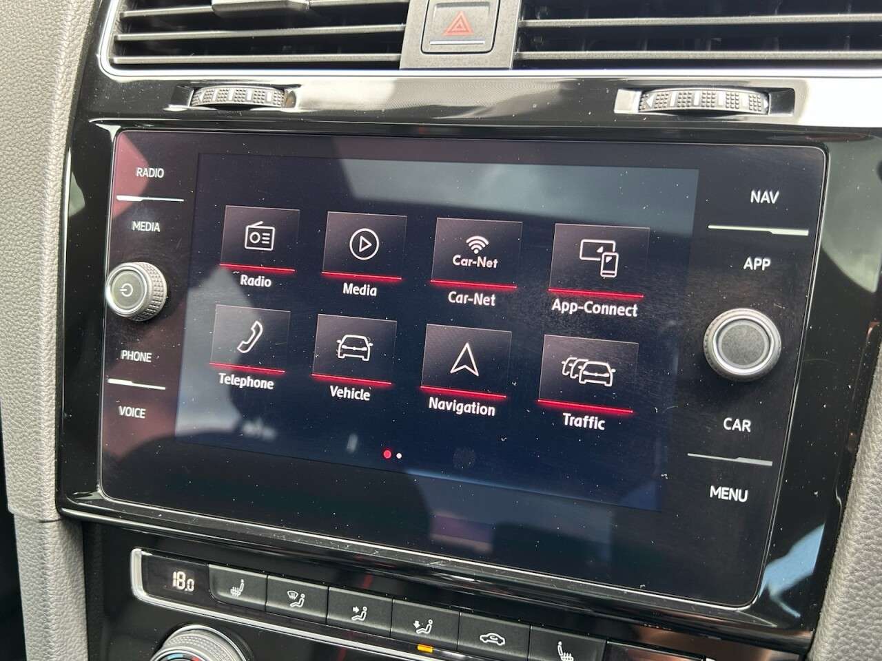 2018 VOLKSWAGEN GOLF 2018 VOLKSWAGEN GOLF