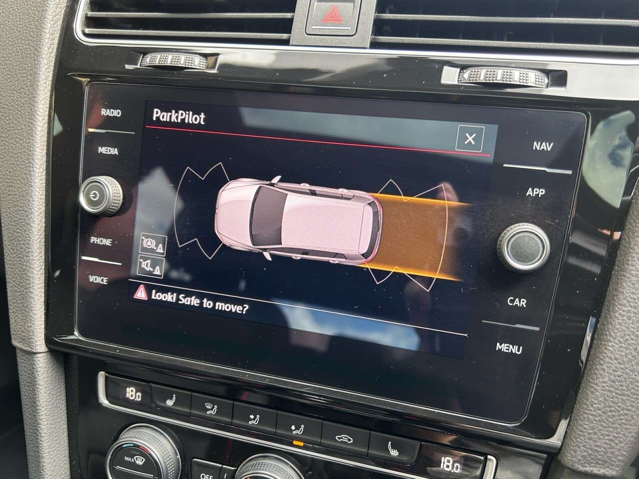 2018 VOLKSWAGEN GOLF 2018 VOLKSWAGEN GOLF