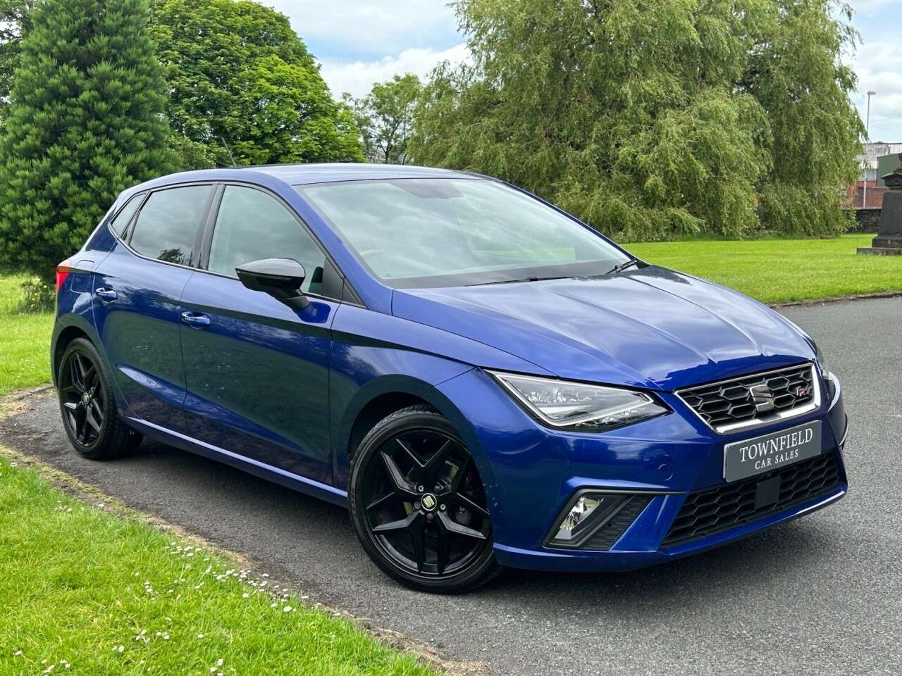 A 2020 SEAT IBIZA 1.0 TSI FR Hatchback 5dr Petrol Manual Euro 6 (s/s) GPF (95 ps) APPLE CARPL A 2020 SEAT IBIZA 1.0 TSI FR Hatchback 5dr Petrol Manual Euro 6 (s/s) GPF (95 ps) APPLE CARPL
