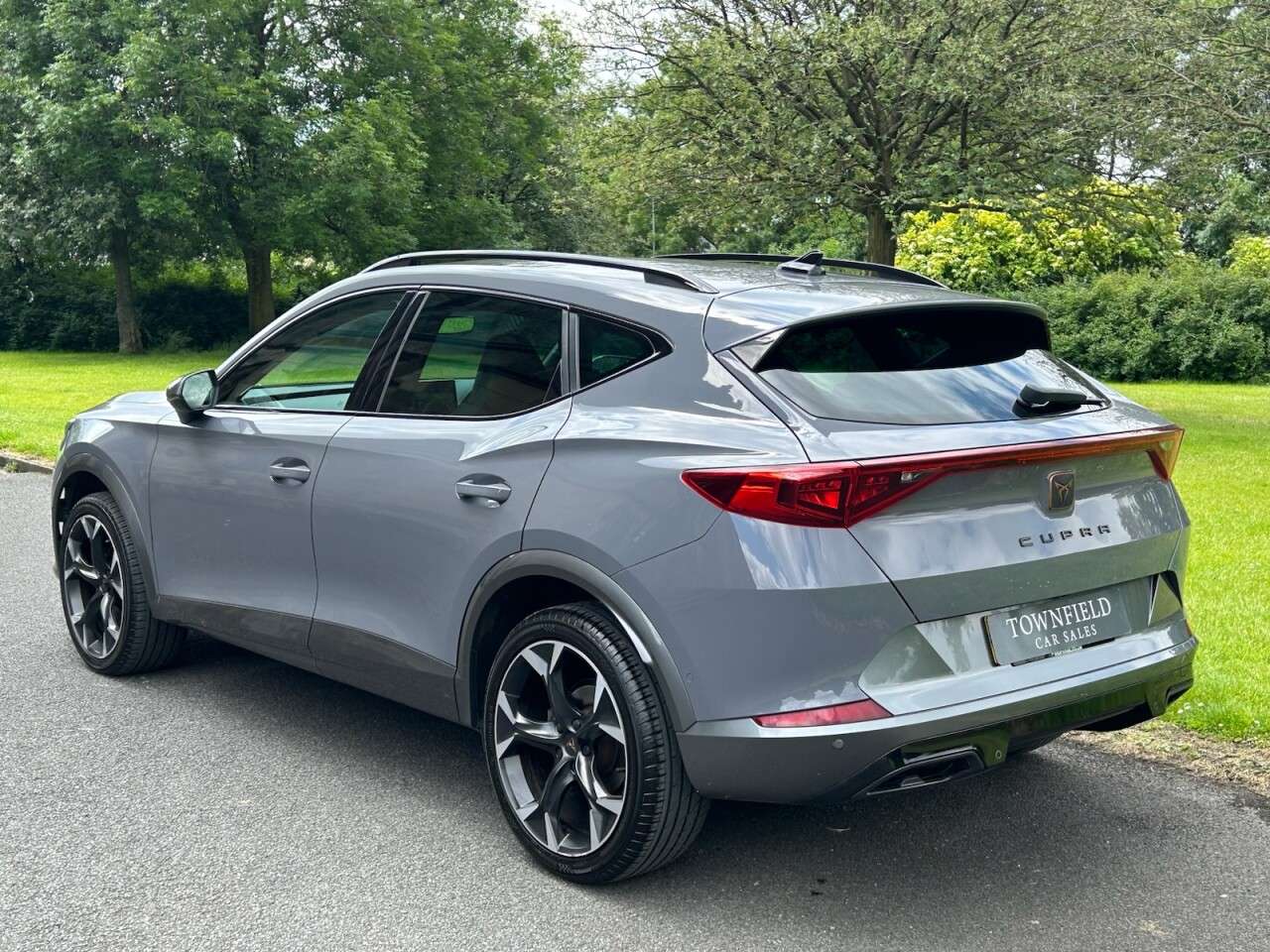 2021 CUPRA FORMENTOR 2021 CUPRA FORMENTOR