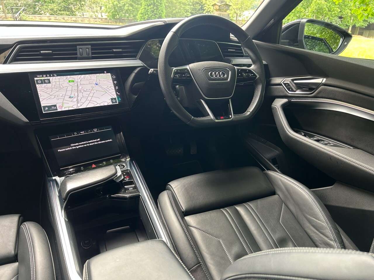 2022 AUDI E-TRON 2022 AUDI E-TRON