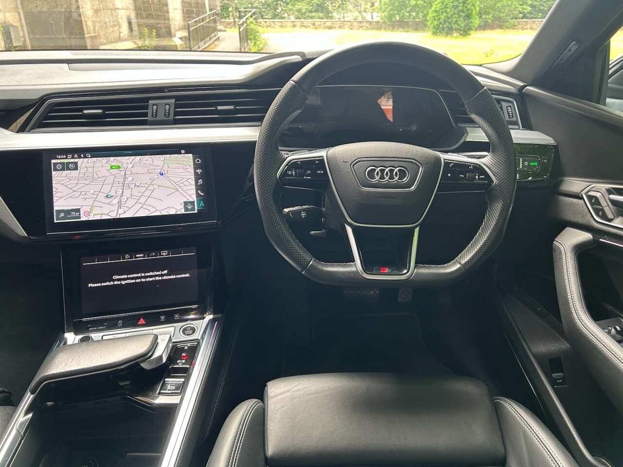 2022 AUDI E-TRON 2022 AUDI E-TRON
