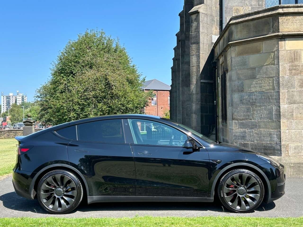 2023 TESLA MODEL Y 2023 TESLA MODEL Y
