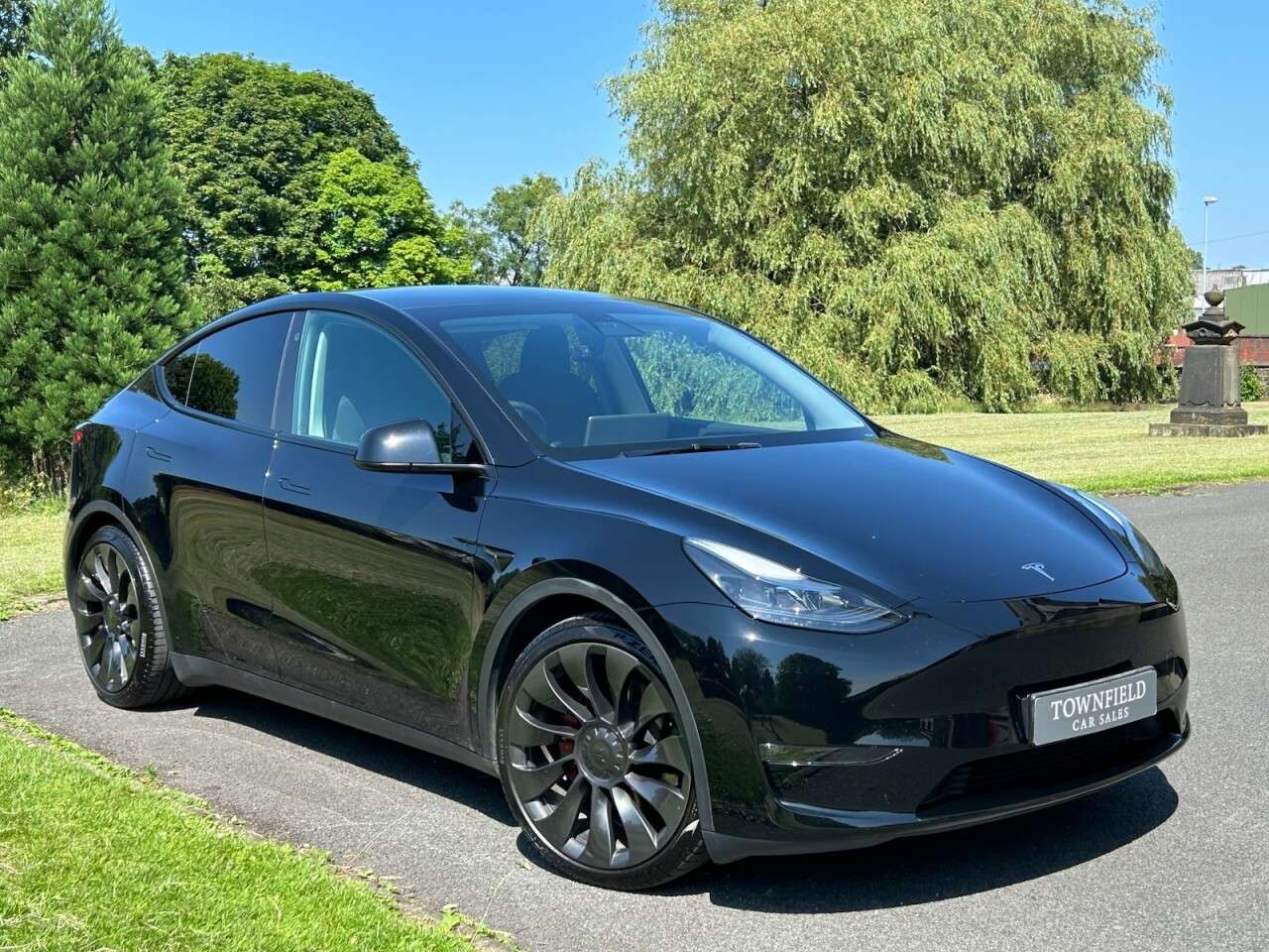 2023 TESLA MODEL Y 2023 TESLA MODEL Y