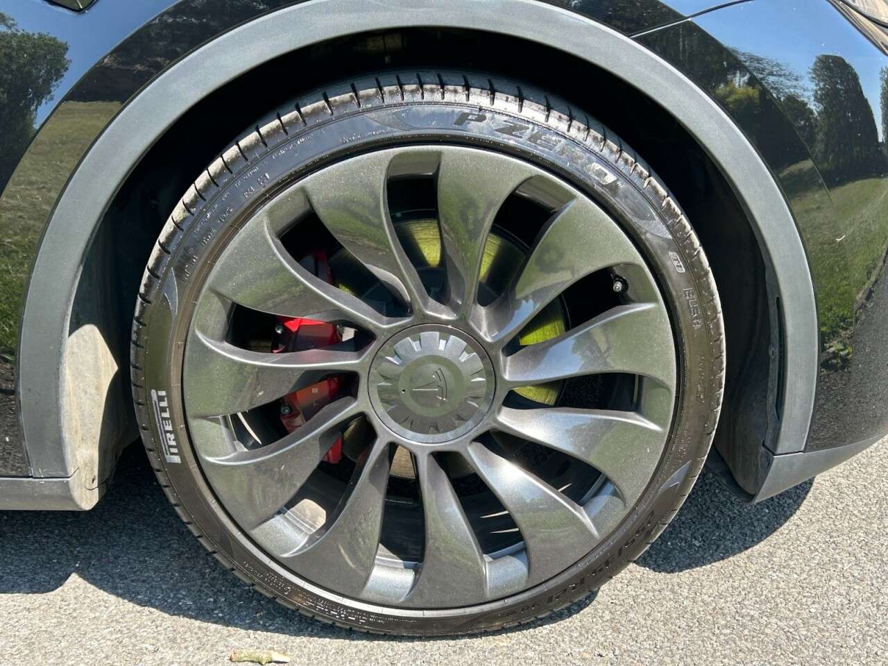 2023 TESLA MODEL Y 2023 TESLA MODEL Y