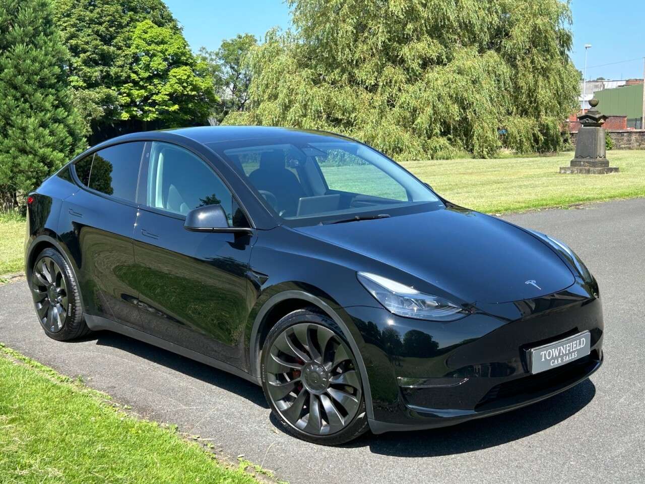 2023 TESLA MODEL Y 2023 TESLA MODEL Y