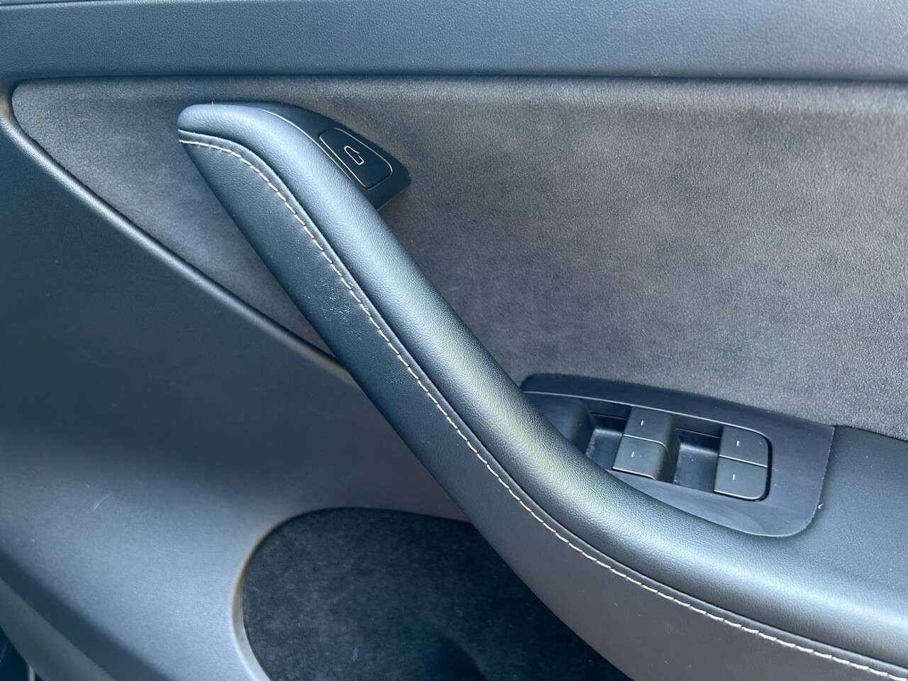 2023 TESLA MODEL Y 2023 TESLA MODEL Y