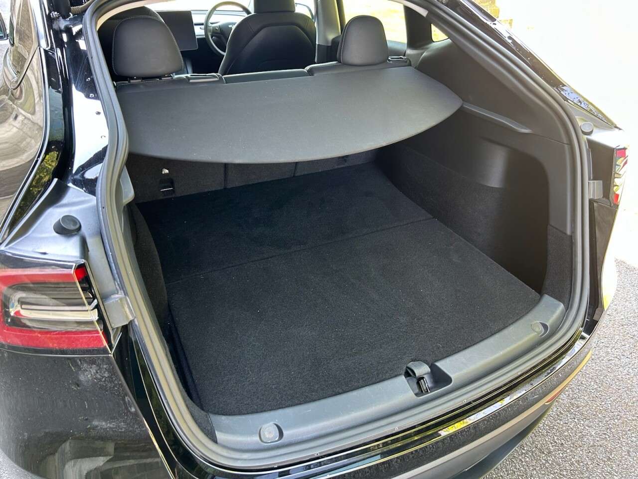 2023 TESLA MODEL Y 2023 TESLA MODEL Y