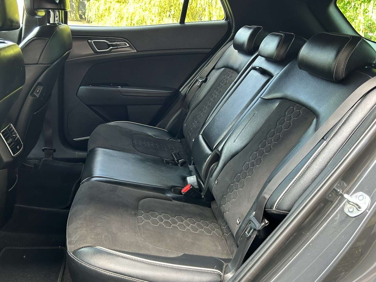 2023 KIA SPORTAGE 2023 KIA SPORTAGE