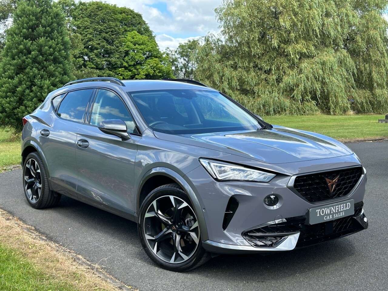 A 2022 CUPRA FORMENTOR 1.4 eHybrid 12.8kWh V2 SUV 5dr Petrol Plug-in Hybrid DSG Euro 6 (s/s) (204 A 2022 CUPRA FORMENTOR 1.4 eHybrid 12.8kWh V2 SUV 5dr Petrol Plug-in Hybrid DSG Euro 6 (s/s) (204