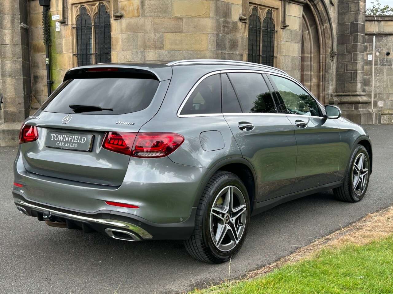 A 2020 MERCEDES-BENZ GLC 2.0 GLC220d AMG Line SUV 5dr Diesel G-Tronic+ 4MATIC Euro 6 (s/s) (194 ps) A 2020 MERCEDES-BENZ GLC 2.0 GLC220d AMG Line SUV 5dr Diesel G-Tronic+ 4MATIC Euro 6 (s/s) (194 ps)