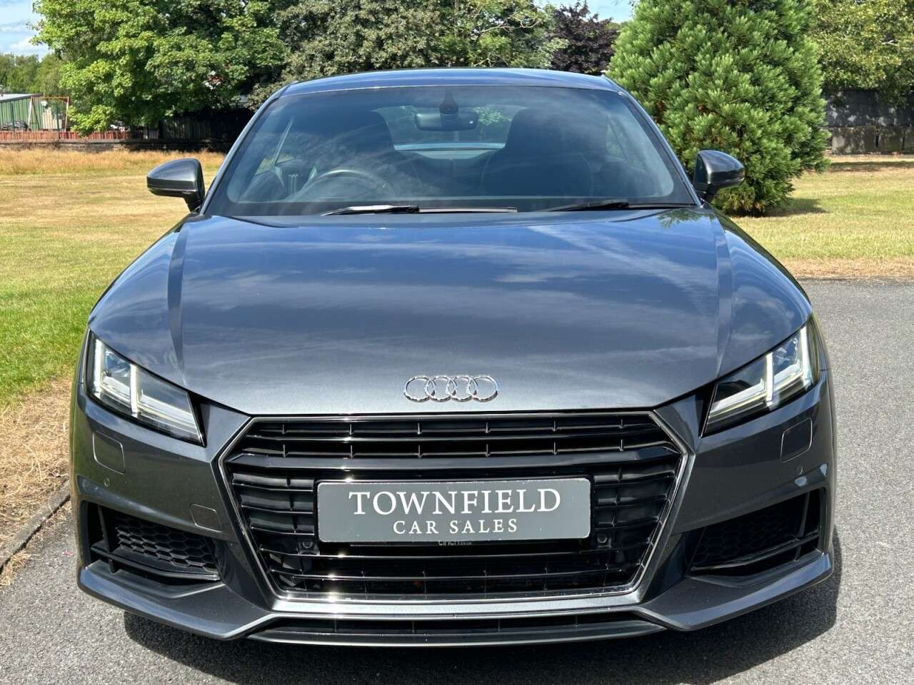 A 2015 AUDI TT 2.0 TDI ultra S line Coupe 3dr Diesel Manual Euro 6 (s/s) (184 ps) BANG & O A 2015 AUDI TT 2.0 TDI ultra S line Coupe 3dr Diesel Manual Euro 6 (s/s) (184 ps) BANG & O