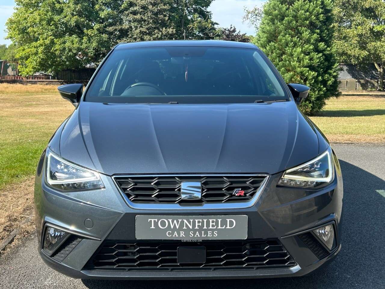 A 2020 SEAT IBIZA 1.0 MPI FR Hatchback 5dr Petrol Manual Euro 6 (s/s) GPF (80 ps) A 2020 SEAT IBIZA 1.0 MPI FR Hatchback 5dr Petrol Manual Euro 6 (s/s) GPF (80 ps)