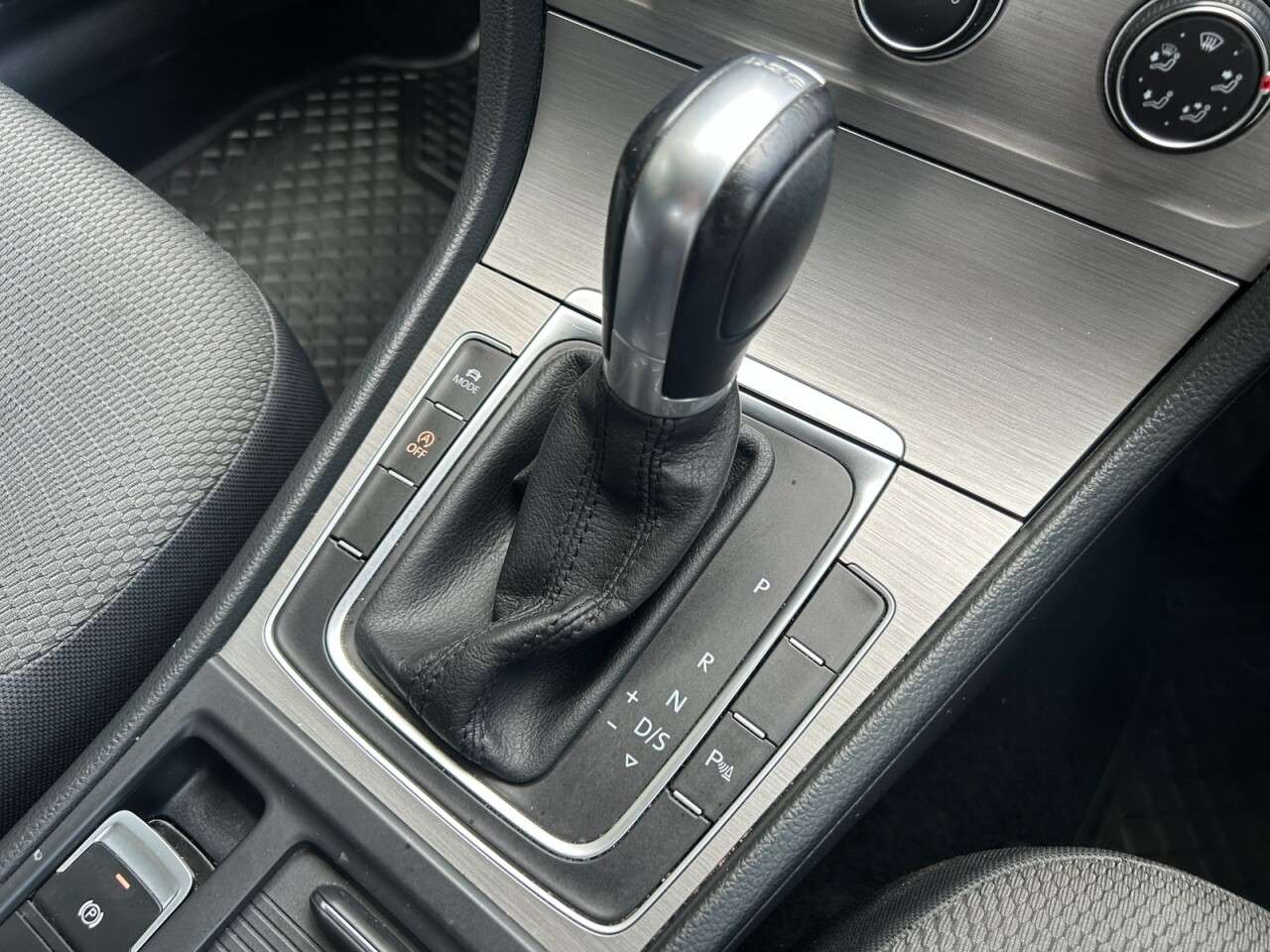 2016 VOLKSWAGEN GOLF 2016 VOLKSWAGEN GOLF