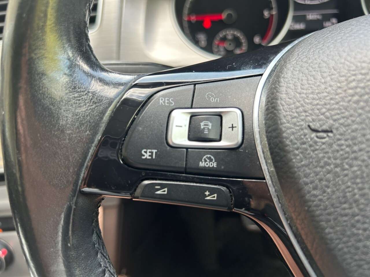 2016 VOLKSWAGEN GOLF 2016 VOLKSWAGEN GOLF