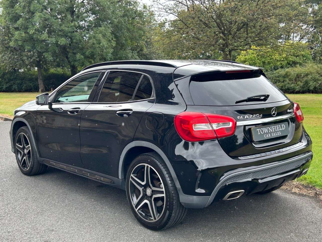 2015 MERCEDES-BENZ GLA 2015 MERCEDES-BENZ GLA