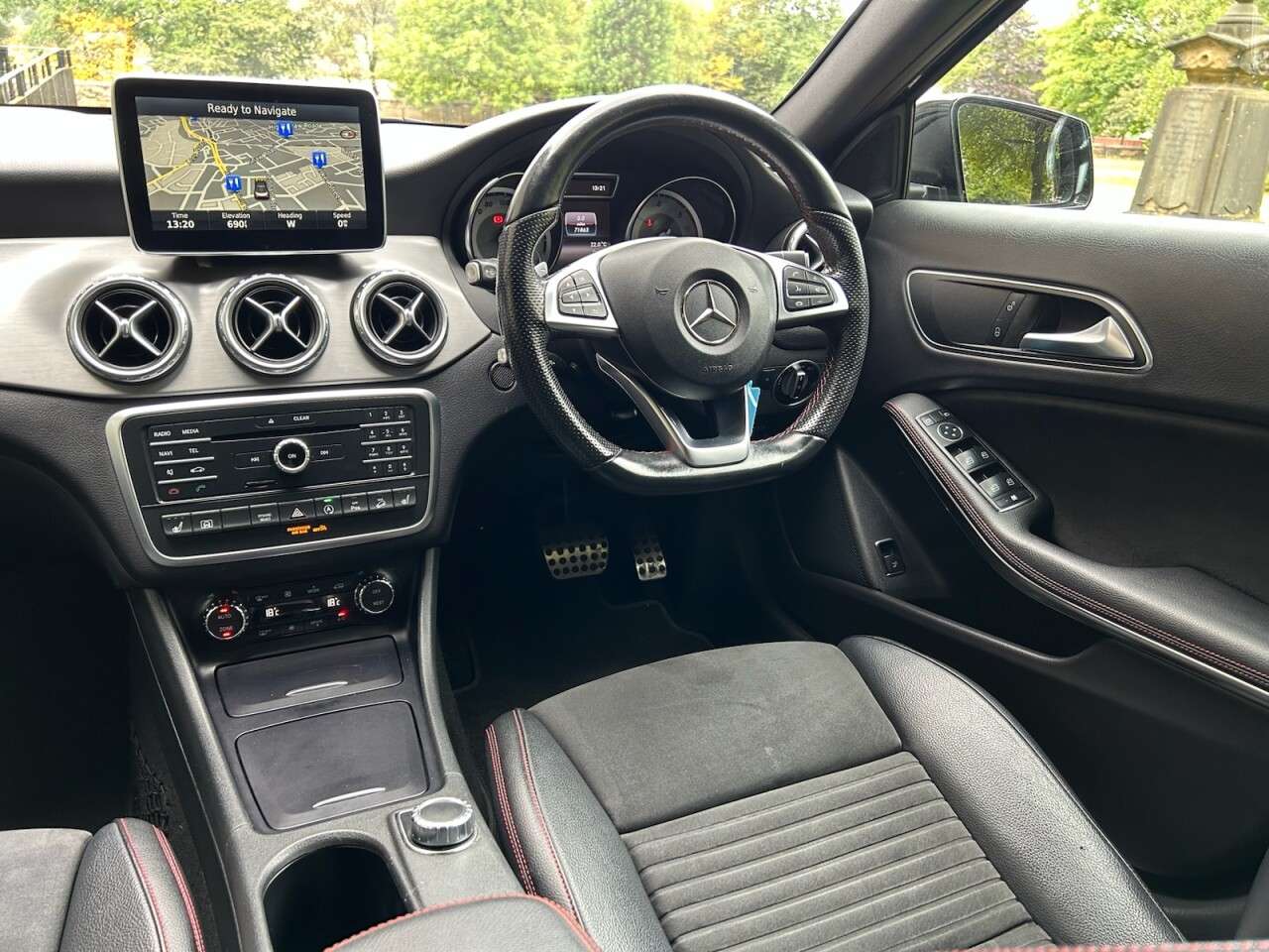 2015 MERCEDES-BENZ GLA 2015 MERCEDES-BENZ GLA
