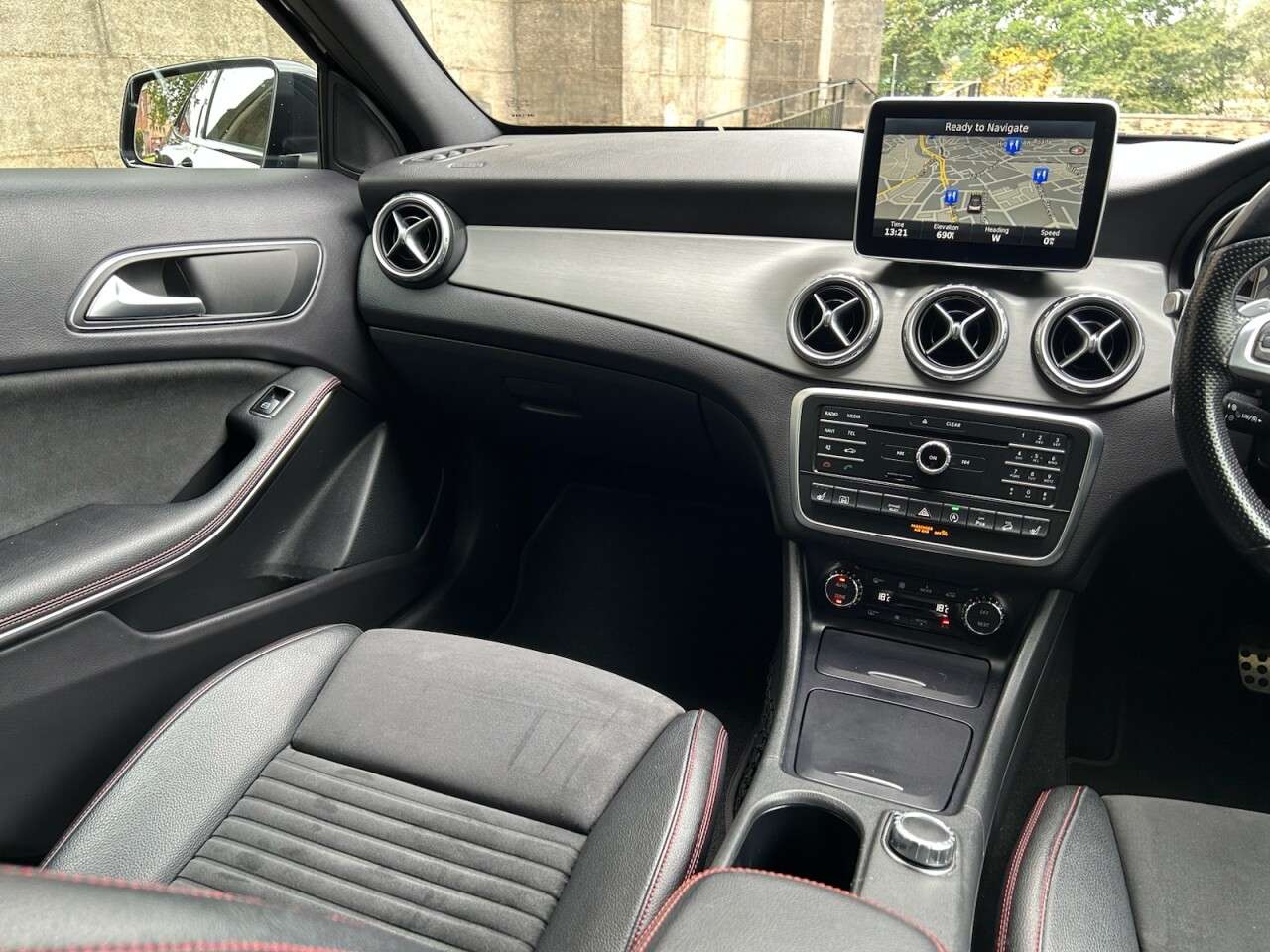 2015 MERCEDES-BENZ GLA 2015 MERCEDES-BENZ GLA