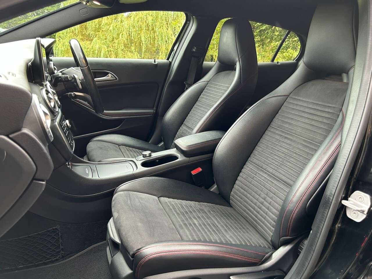 2015 MERCEDES-BENZ GLA 2015 MERCEDES-BENZ GLA