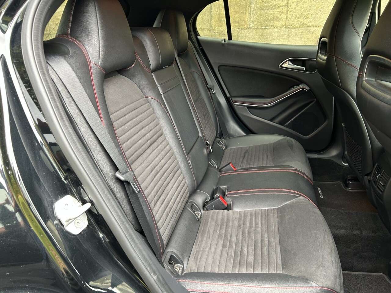 2015 MERCEDES-BENZ GLA 2015 MERCEDES-BENZ GLA
