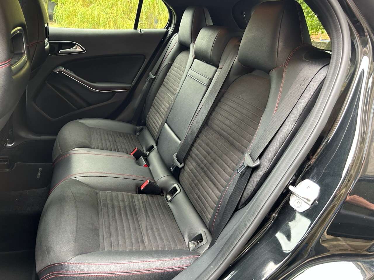 2015 MERCEDES-BENZ GLA 2015 MERCEDES-BENZ GLA