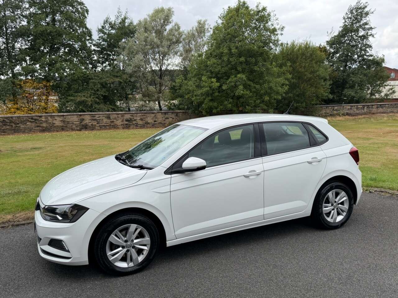 2019 VOLKSWAGEN POLO 2019 VOLKSWAGEN POLO