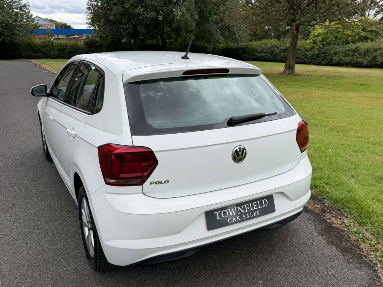 2019 VOLKSWAGEN POLO 2019 VOLKSWAGEN POLO
