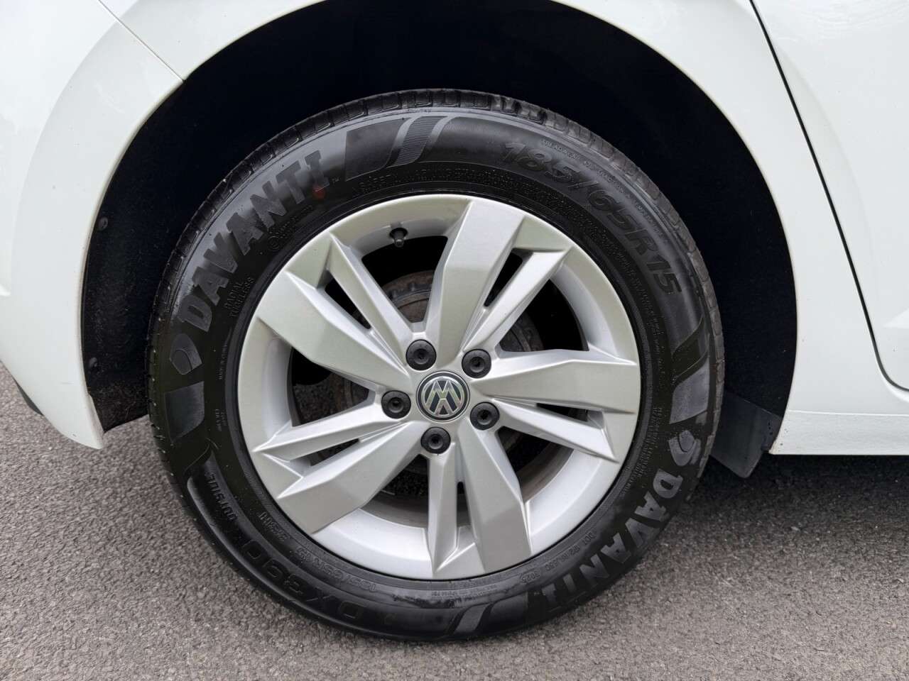 2019 VOLKSWAGEN POLO 2019 VOLKSWAGEN POLO