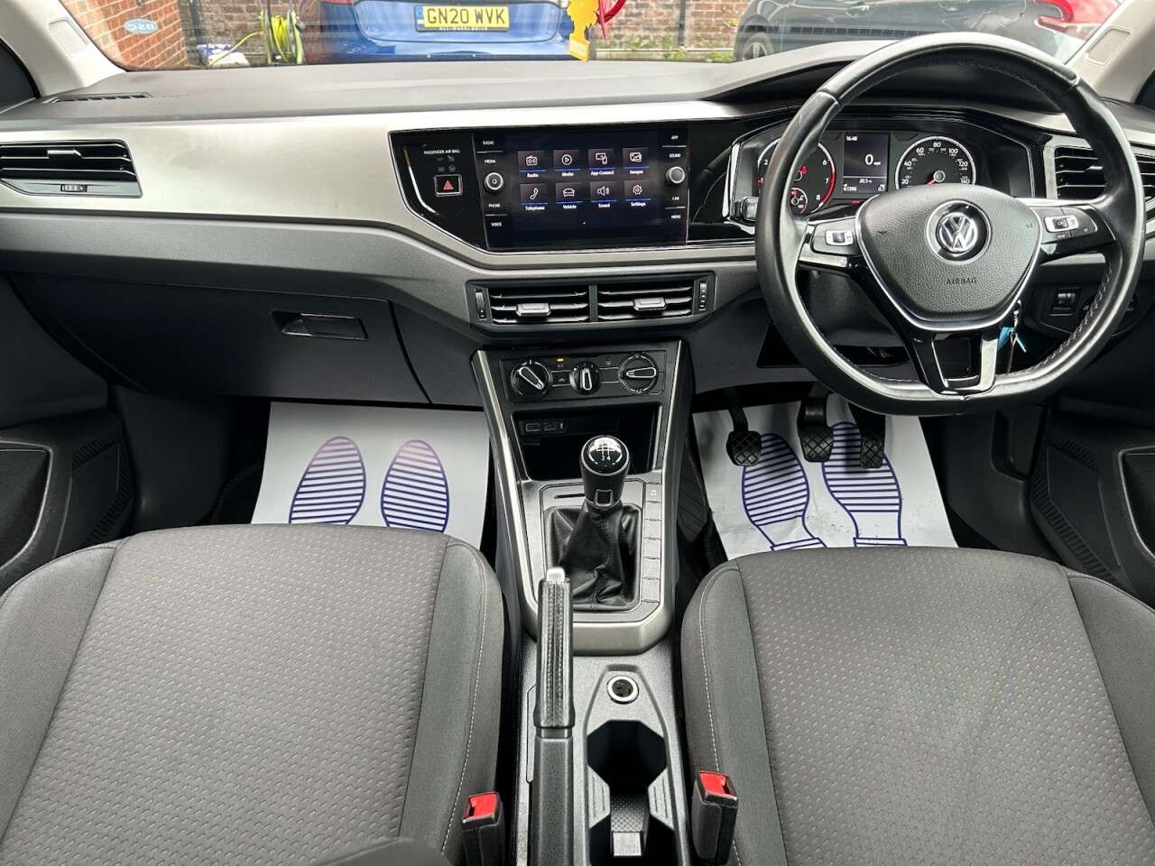 2019 VOLKSWAGEN POLO 2019 VOLKSWAGEN POLO