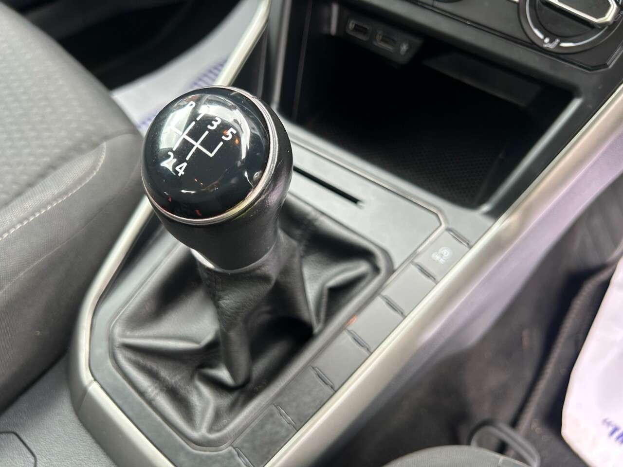 2019 VOLKSWAGEN POLO 2019 VOLKSWAGEN POLO