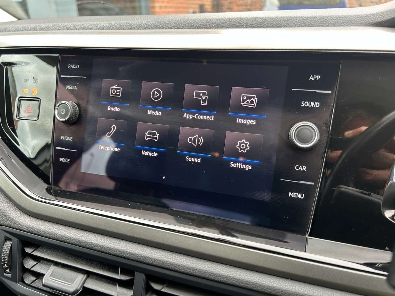 2019 VOLKSWAGEN POLO 2019 VOLKSWAGEN POLO