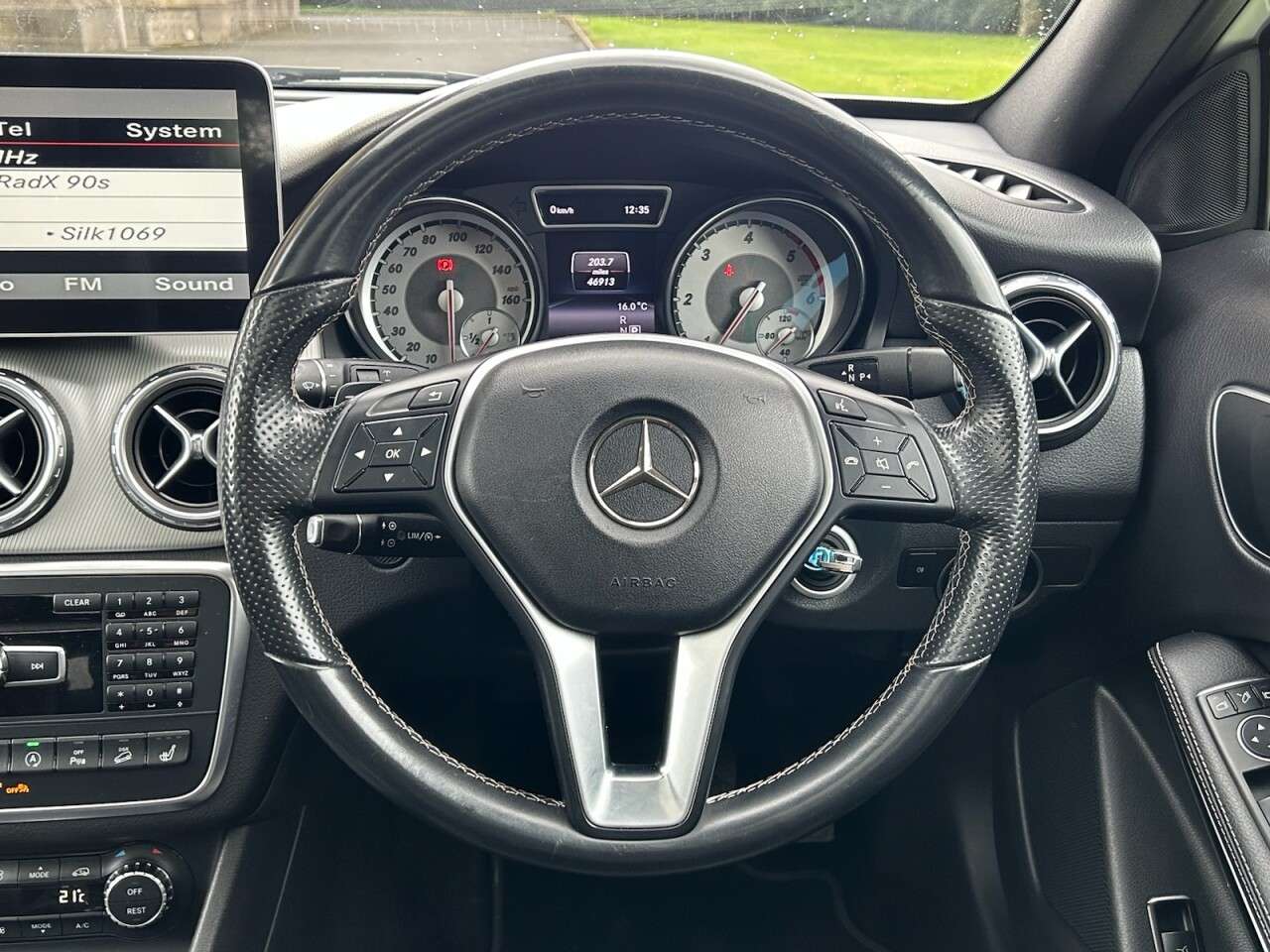 2015 MERCEDES-BENZ GLA 2015 MERCEDES-BENZ GLA