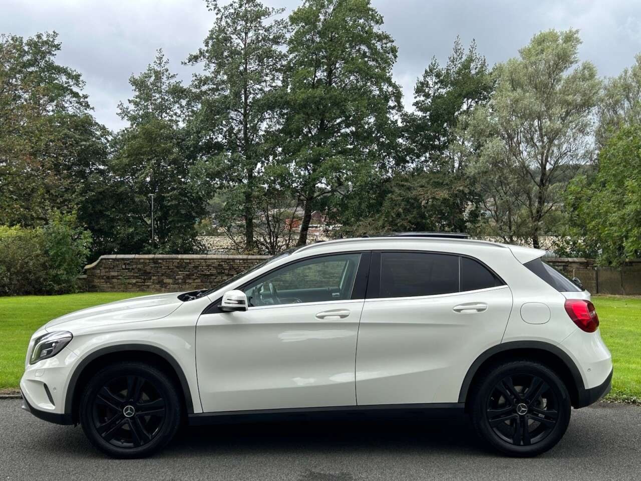 2015 MERCEDES-BENZ GLA 2015 MERCEDES-BENZ GLA