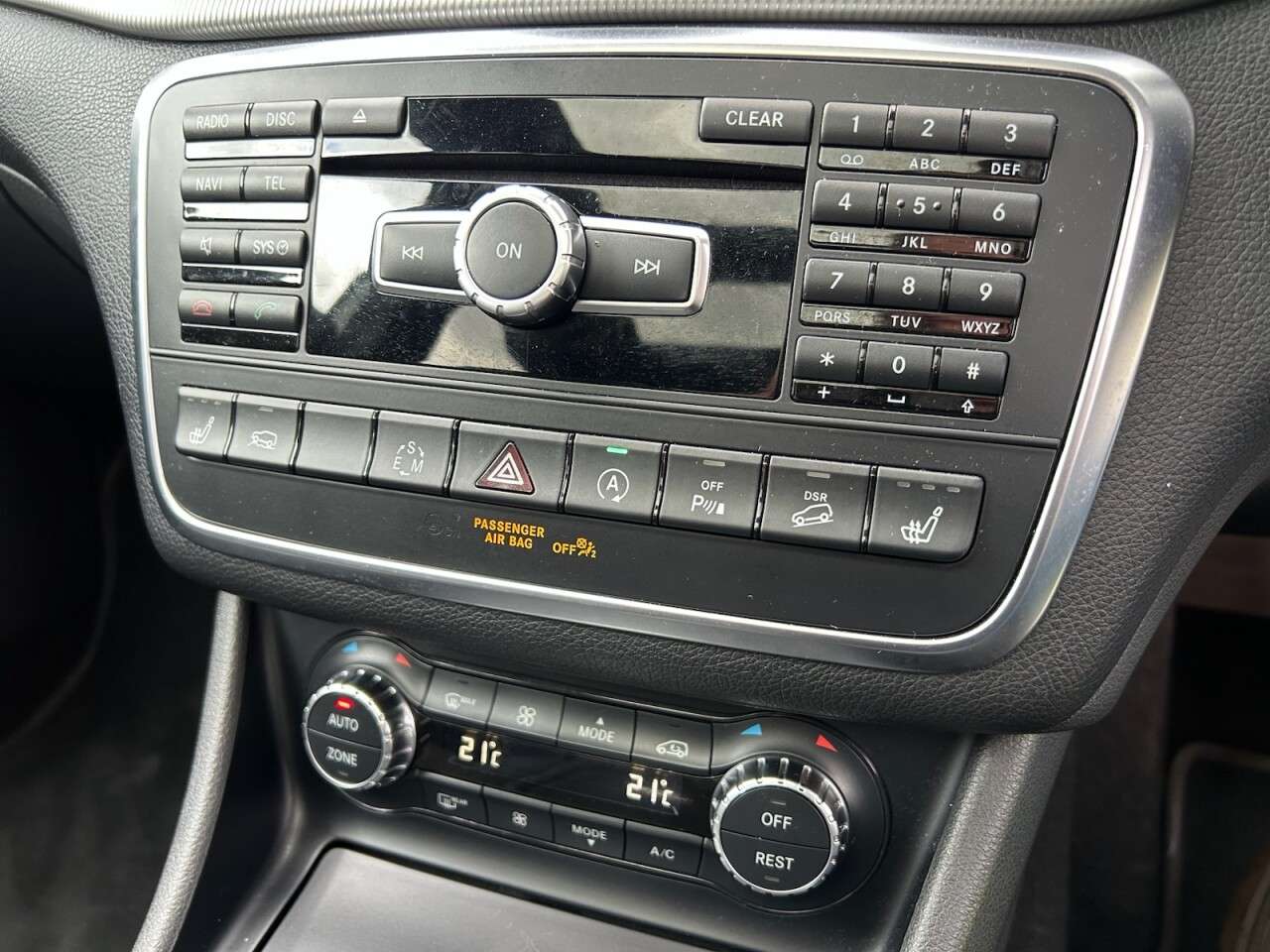 2015 MERCEDES-BENZ GLA 2015 MERCEDES-BENZ GLA