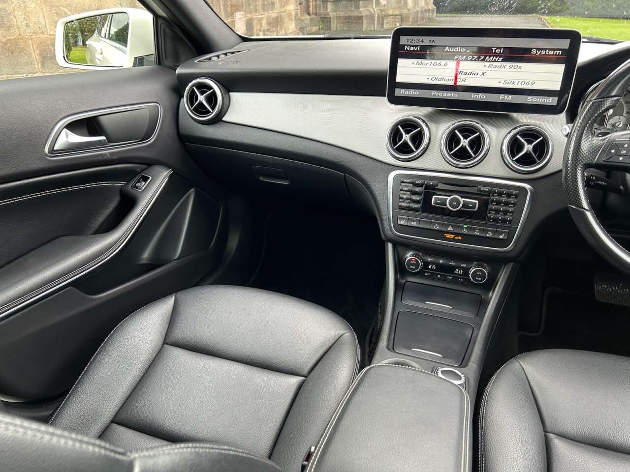 2015 MERCEDES-BENZ GLA 2015 MERCEDES-BENZ GLA