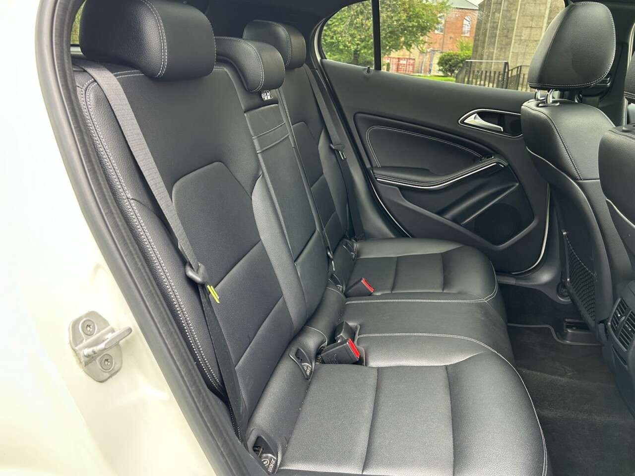 2015 MERCEDES-BENZ GLA 2015 MERCEDES-BENZ GLA