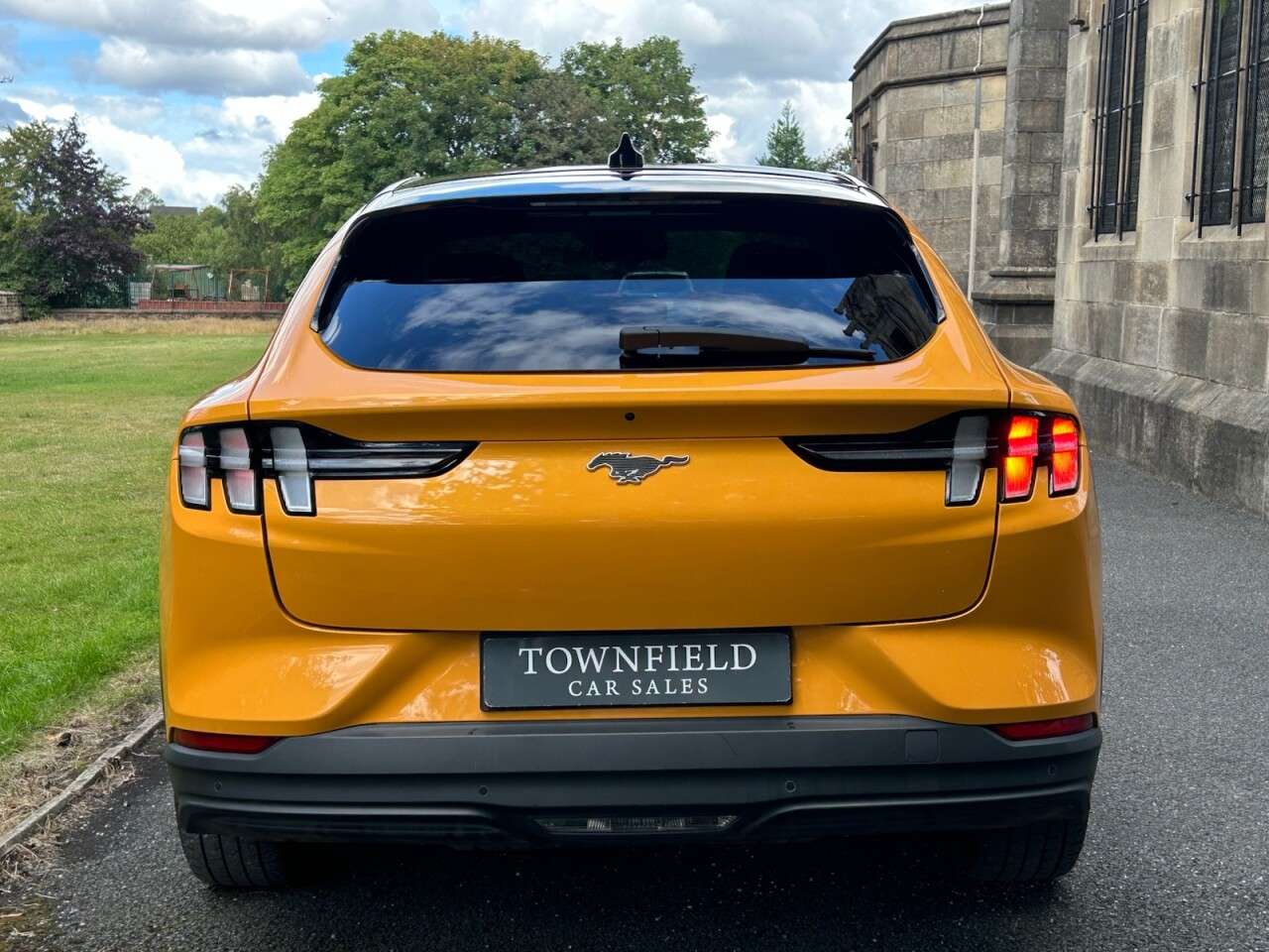 2022 FORD MUSTANG MACH-E 2022 FORD MUSTANG MACH-E