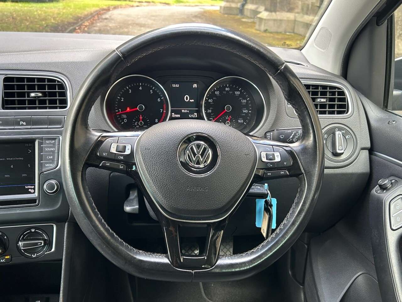 2016 VOLKSWAGEN POLO 2016 VOLKSWAGEN POLO