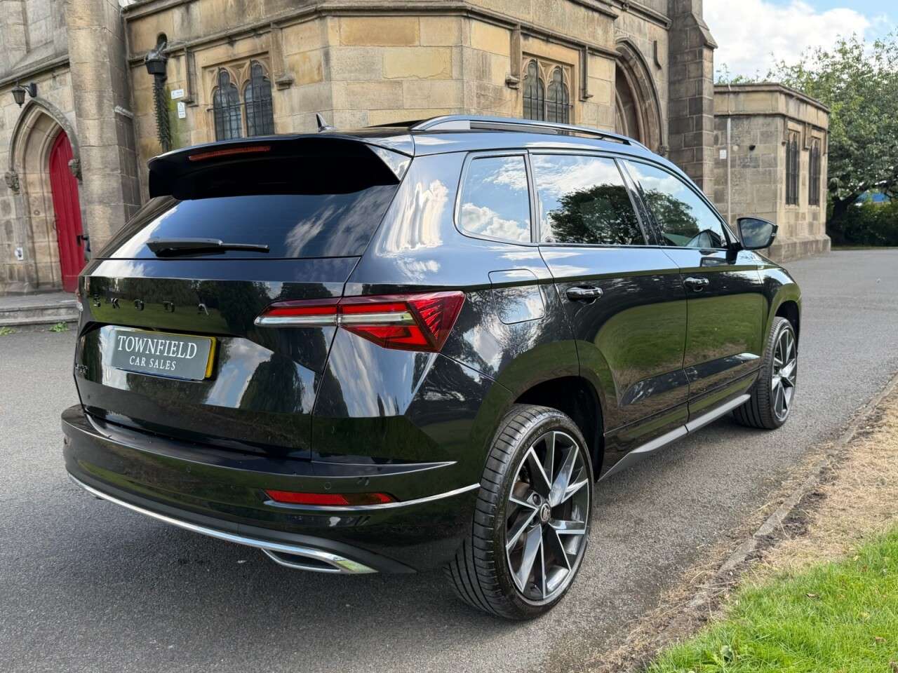 2023 SKODA KAROQ 2023 SKODA KAROQ
